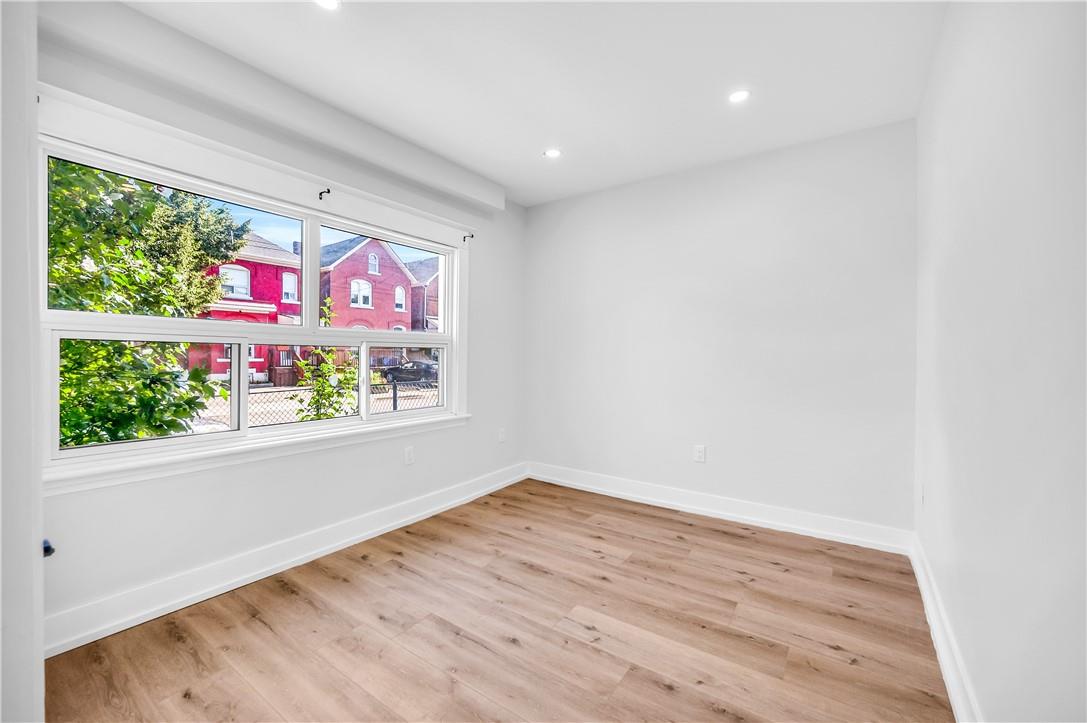 Image of property at 262 Robert Street