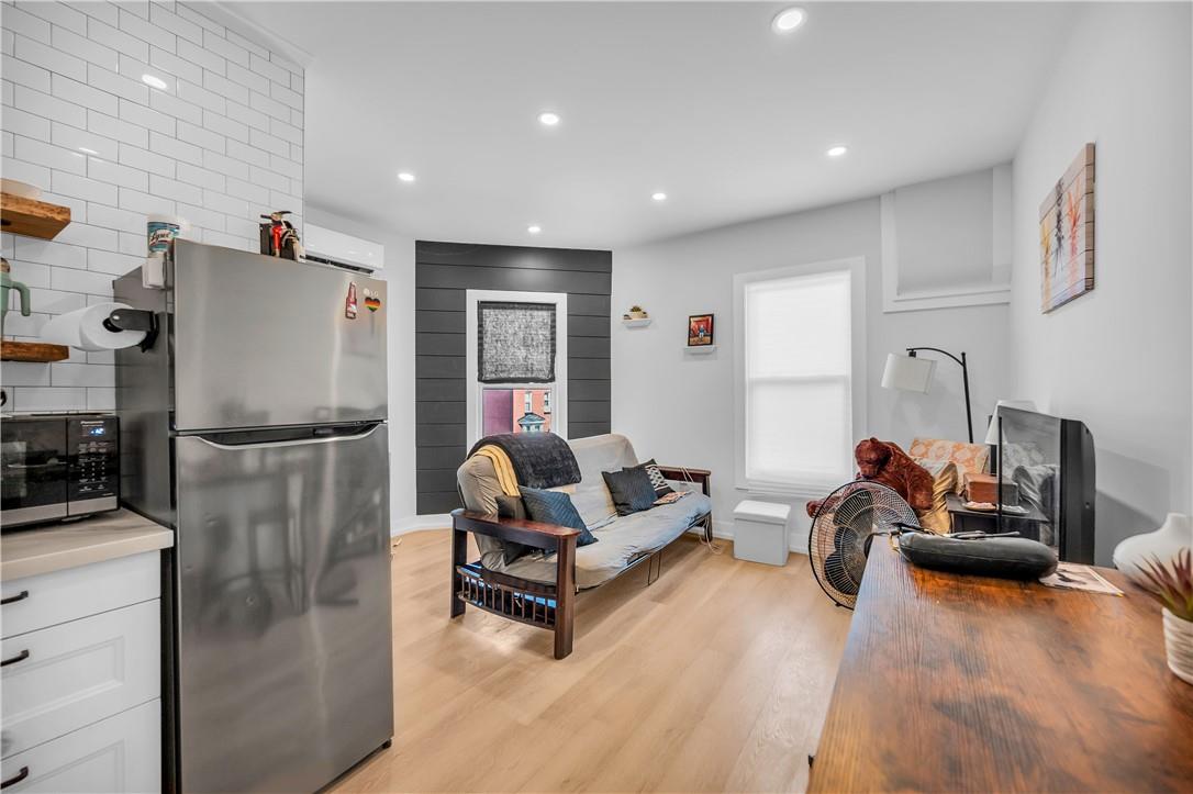 Image of property at 262 Robert Street