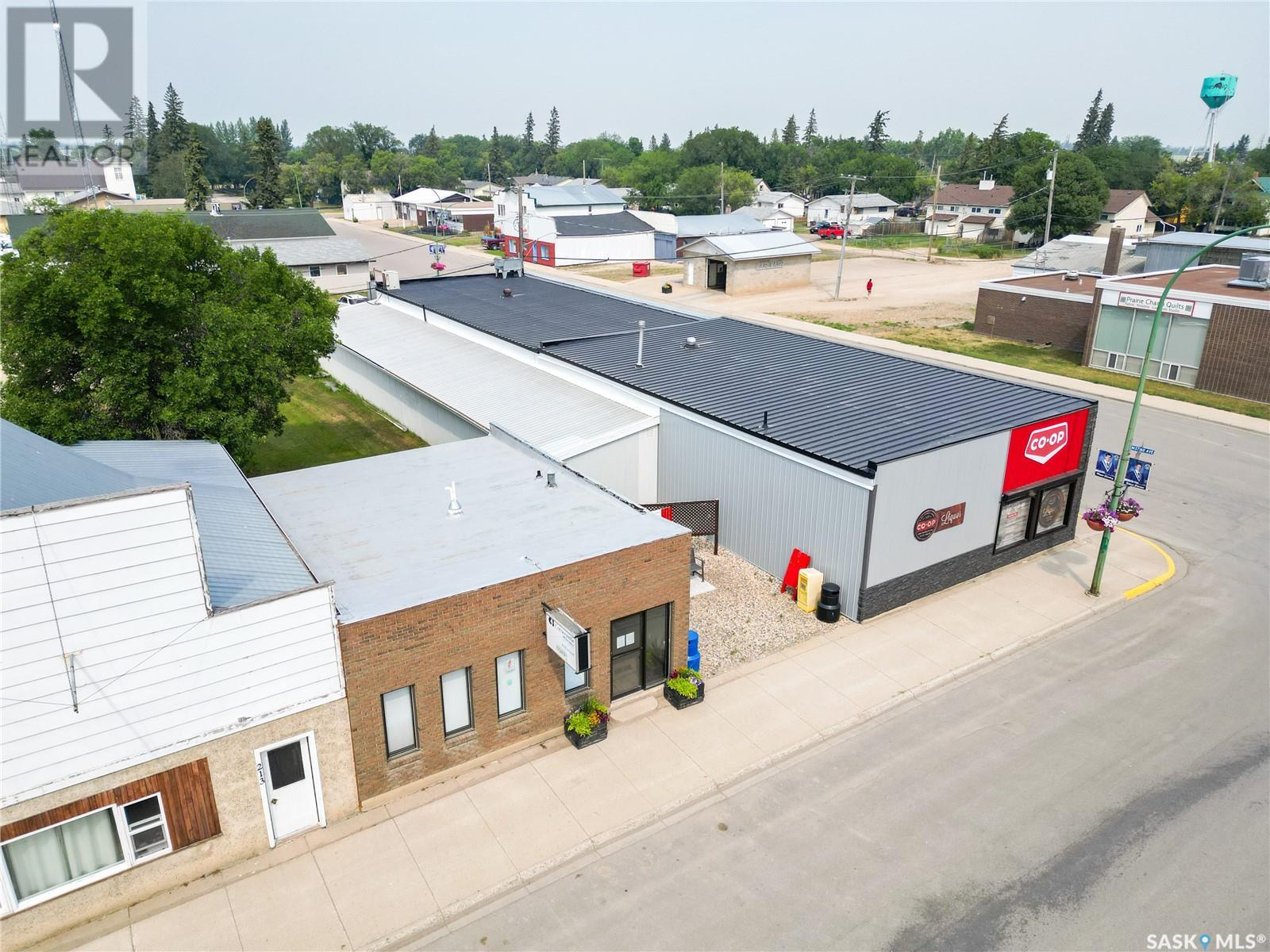 215 Main Street, Kinistino, Saskatchewan  S0J 1H0 - Photo 15 - SK979933