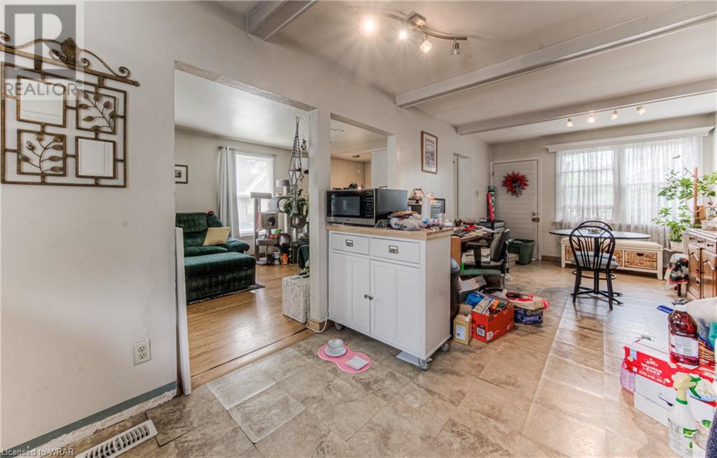 Image of property at 42 WAYNE Drive