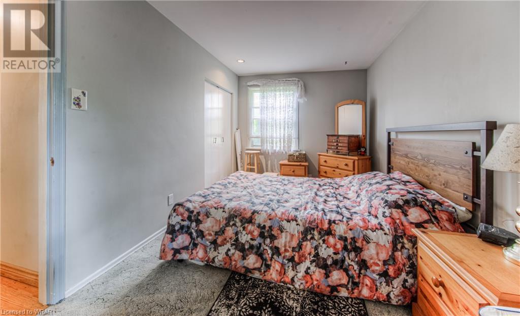 Image of property at 42 WAYNE Drive