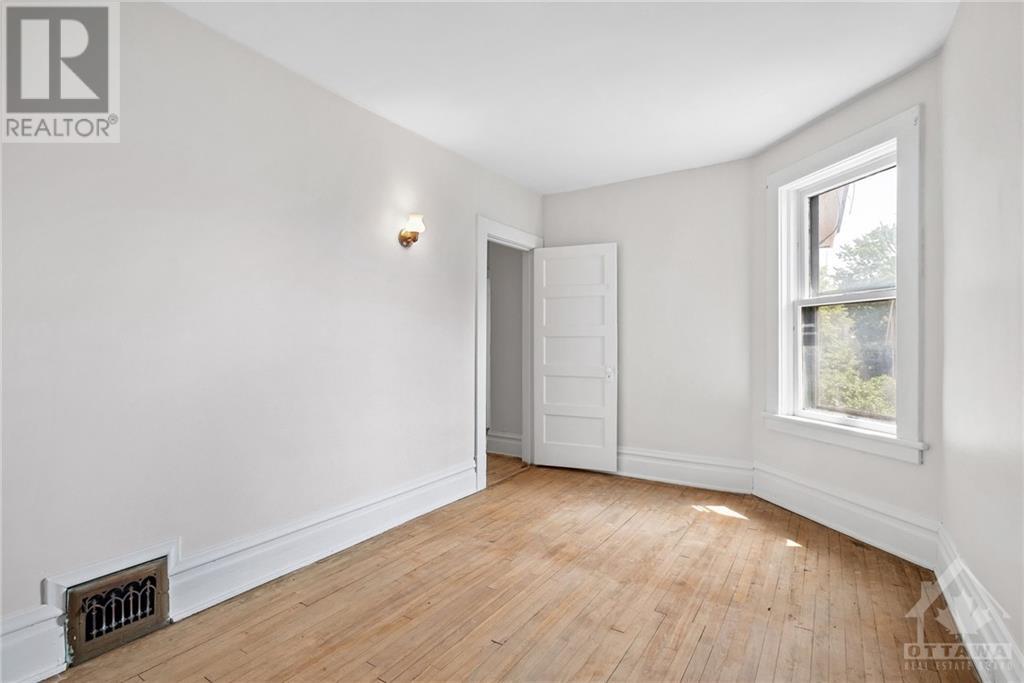 108 Grove Avenue, Ottawa, Ontario  K1S 3B1 - Photo 18 - X9516737