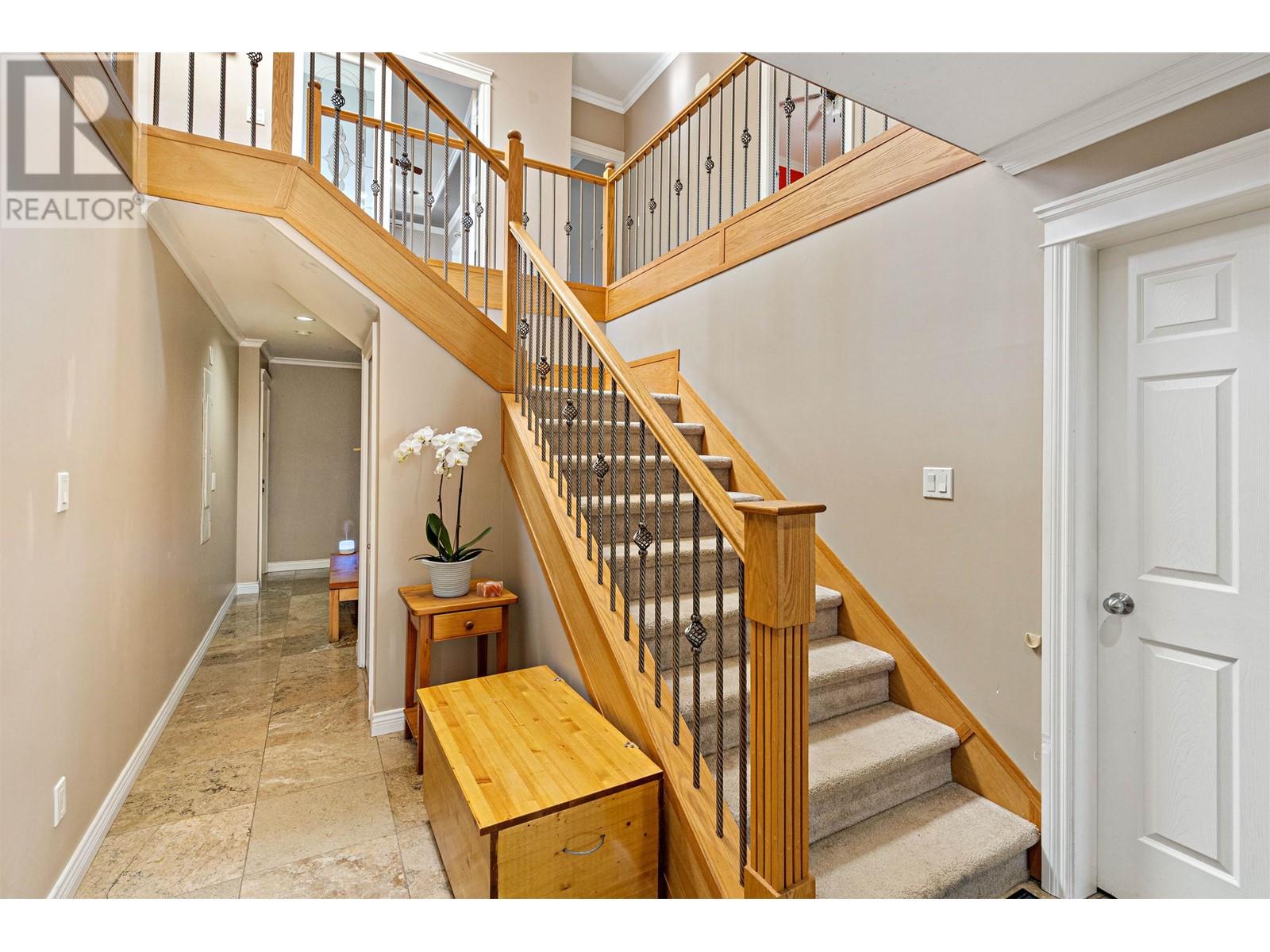 38139 Harbour View Place, Squamish, British Columbia  V8B 0J2 - Photo 8 - R2913322