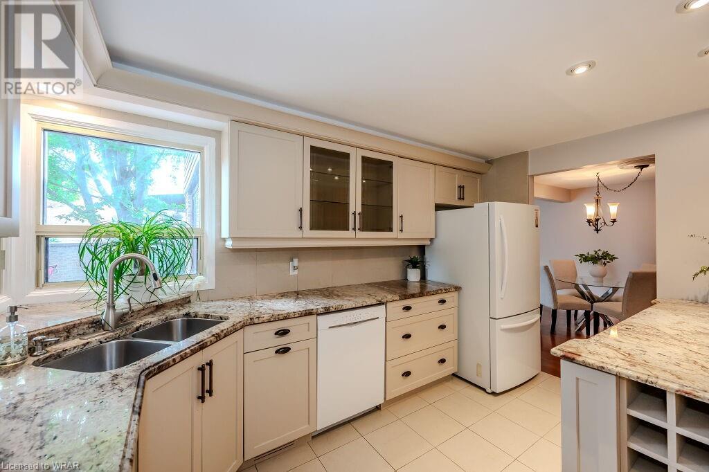 Image of property at 28 UNDERHILL Crescent Unit# 10