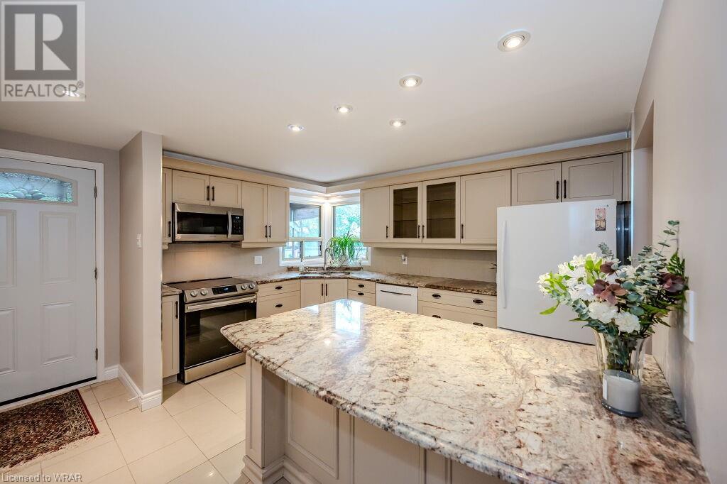 Image of property at 28 UNDERHILL Crescent Unit# 10