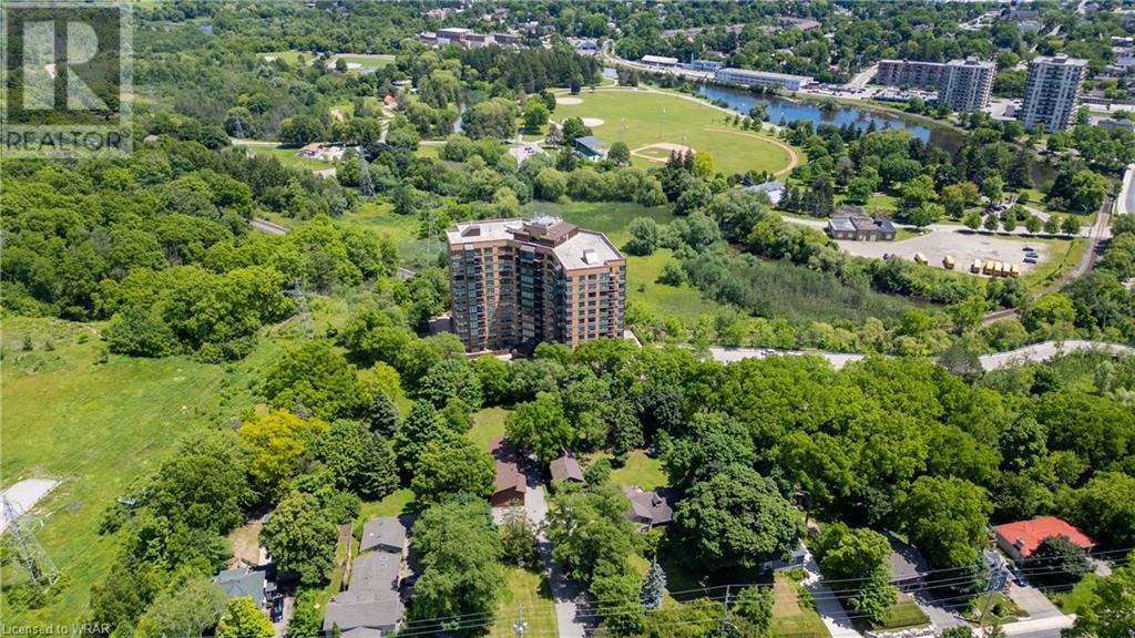 Image of property at 237 KING Street W Unit# 910