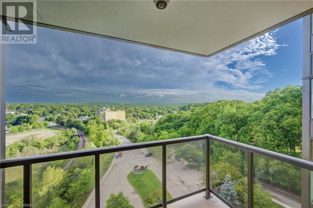 Image of property at 237 KING Street W Unit# 910