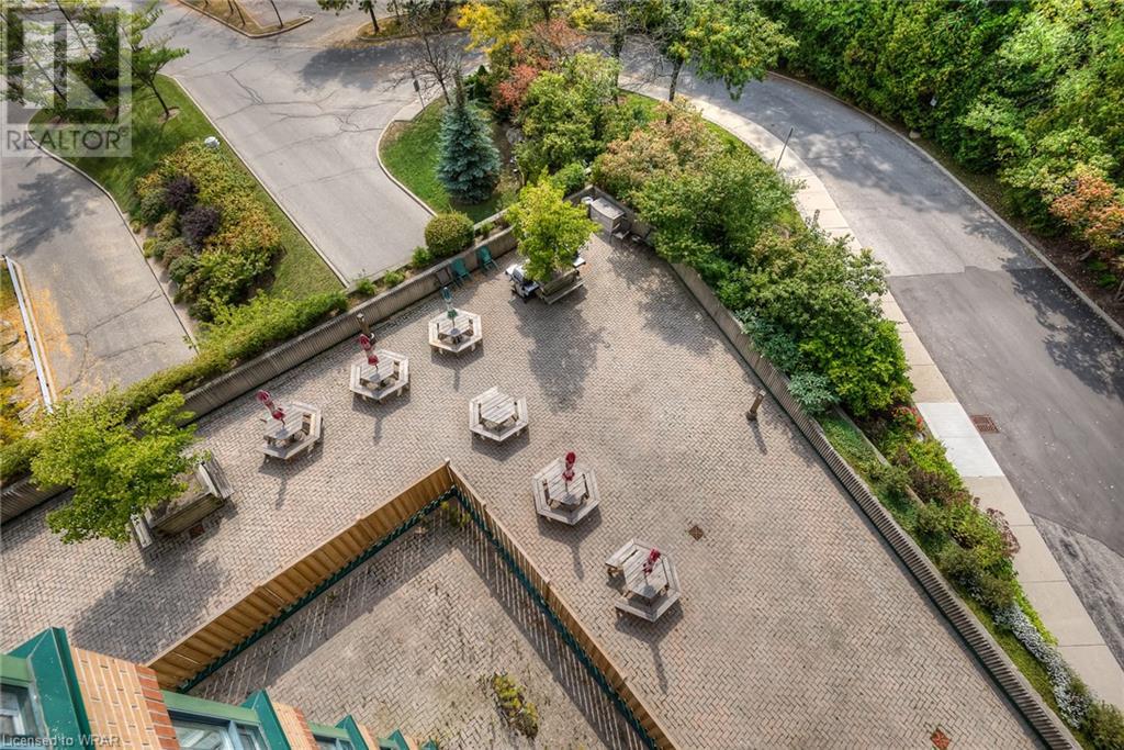 Image of property at 237 KING Street W Unit# 910