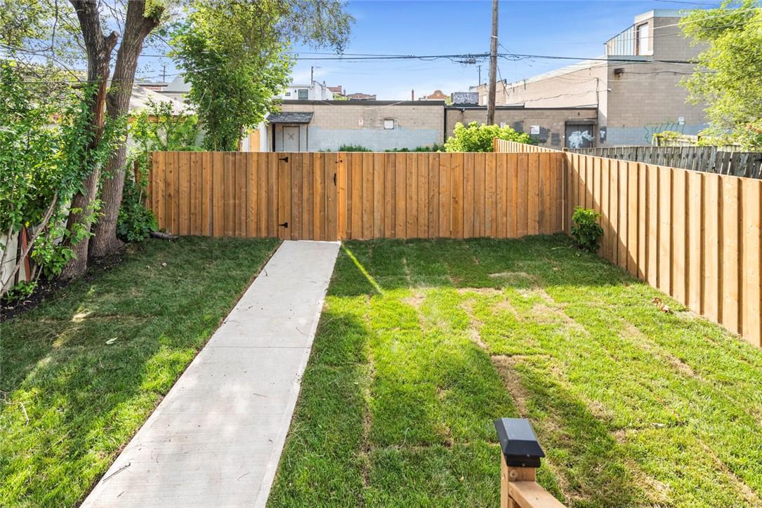 Image of property at 284 GROSVENOR Avenue N