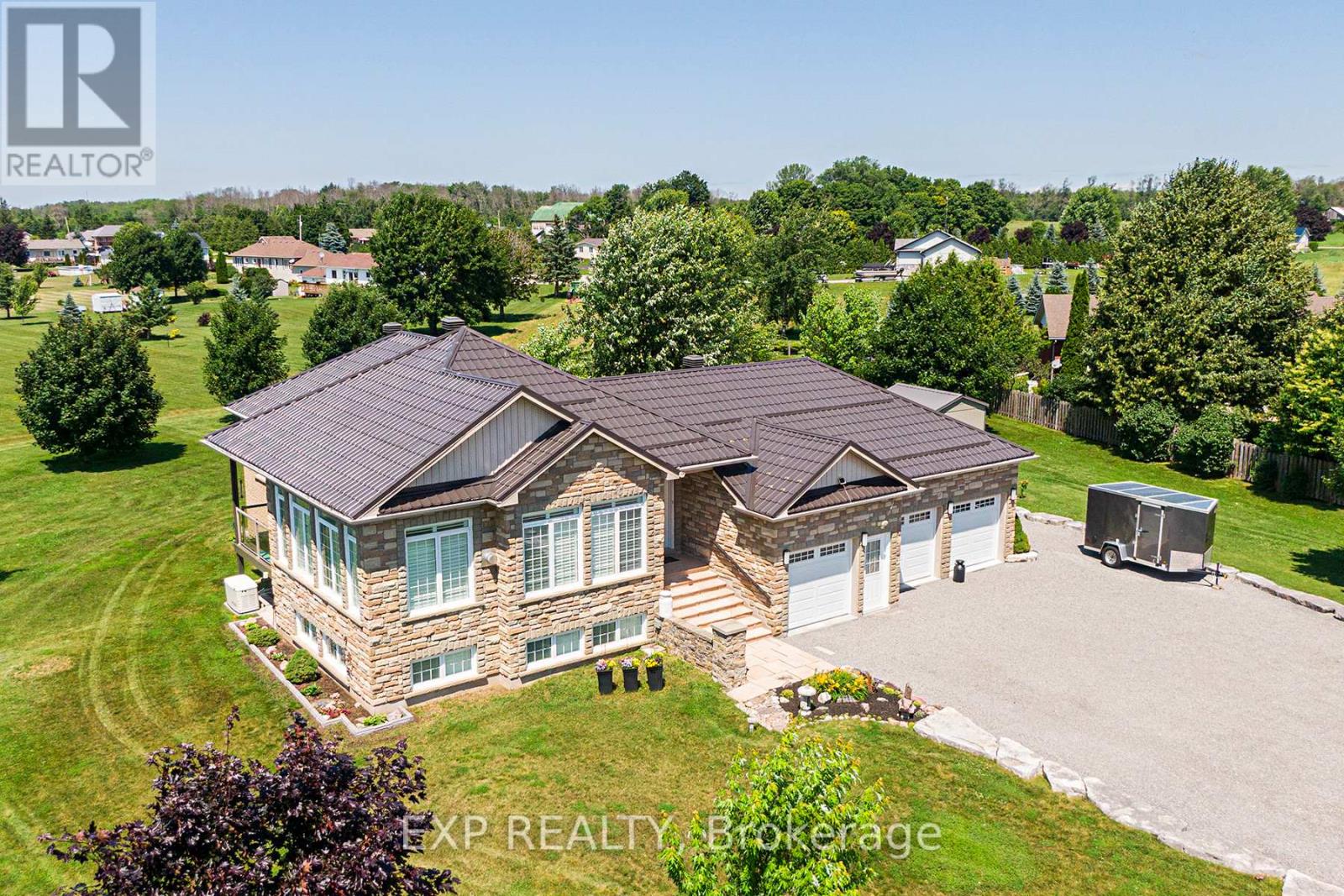 2884 Sunnydale Lane, Ramara (Brechin), Ontario  L0K 1B0 - Photo 4 - S9244779