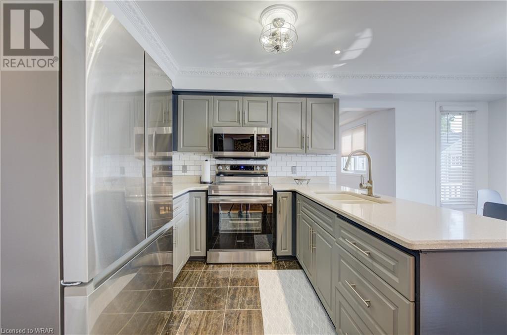 Image of property at 95 SPRUCEDALE Crescent