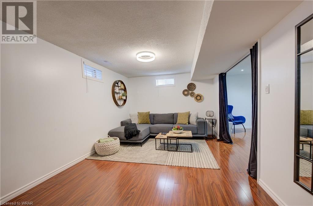 Image of property at 95 SPRUCEDALE Crescent