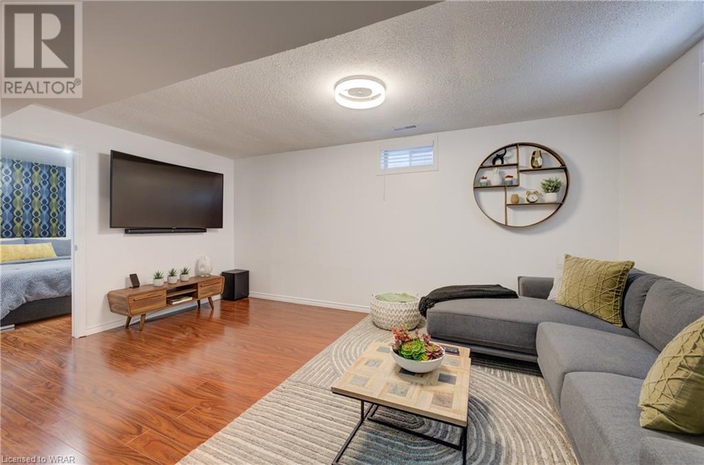 Image of property at 95 SPRUCEDALE Crescent