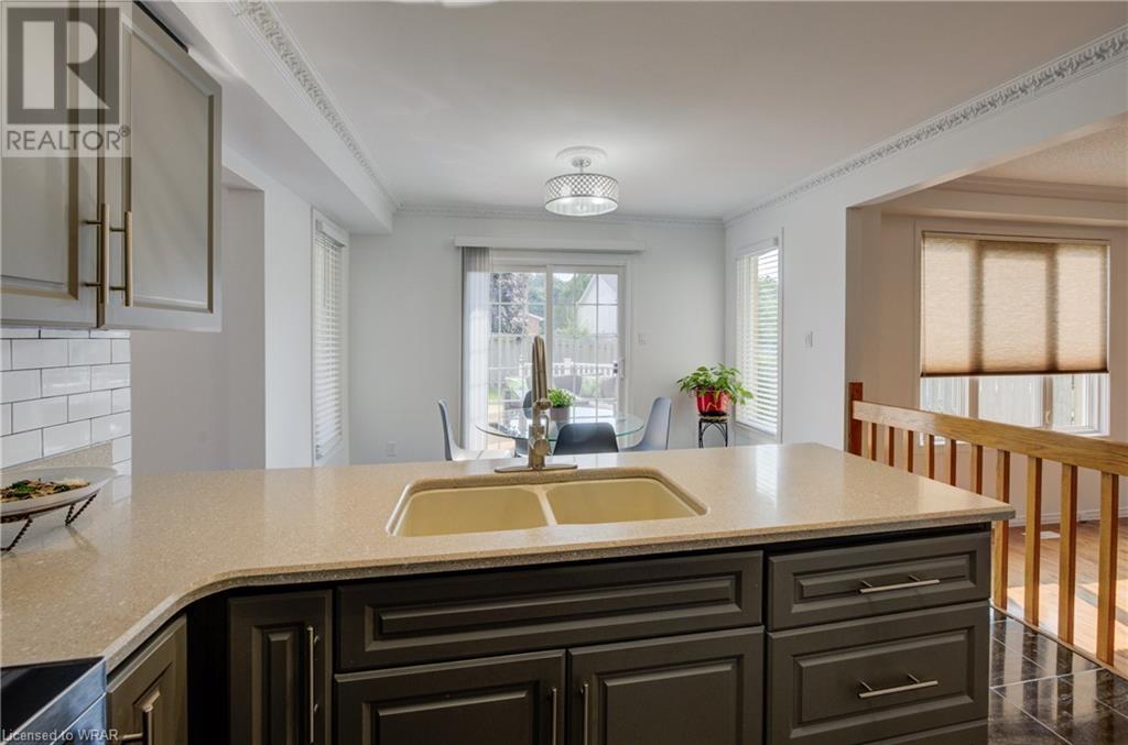 Image of property at 95 SPRUCEDALE Crescent