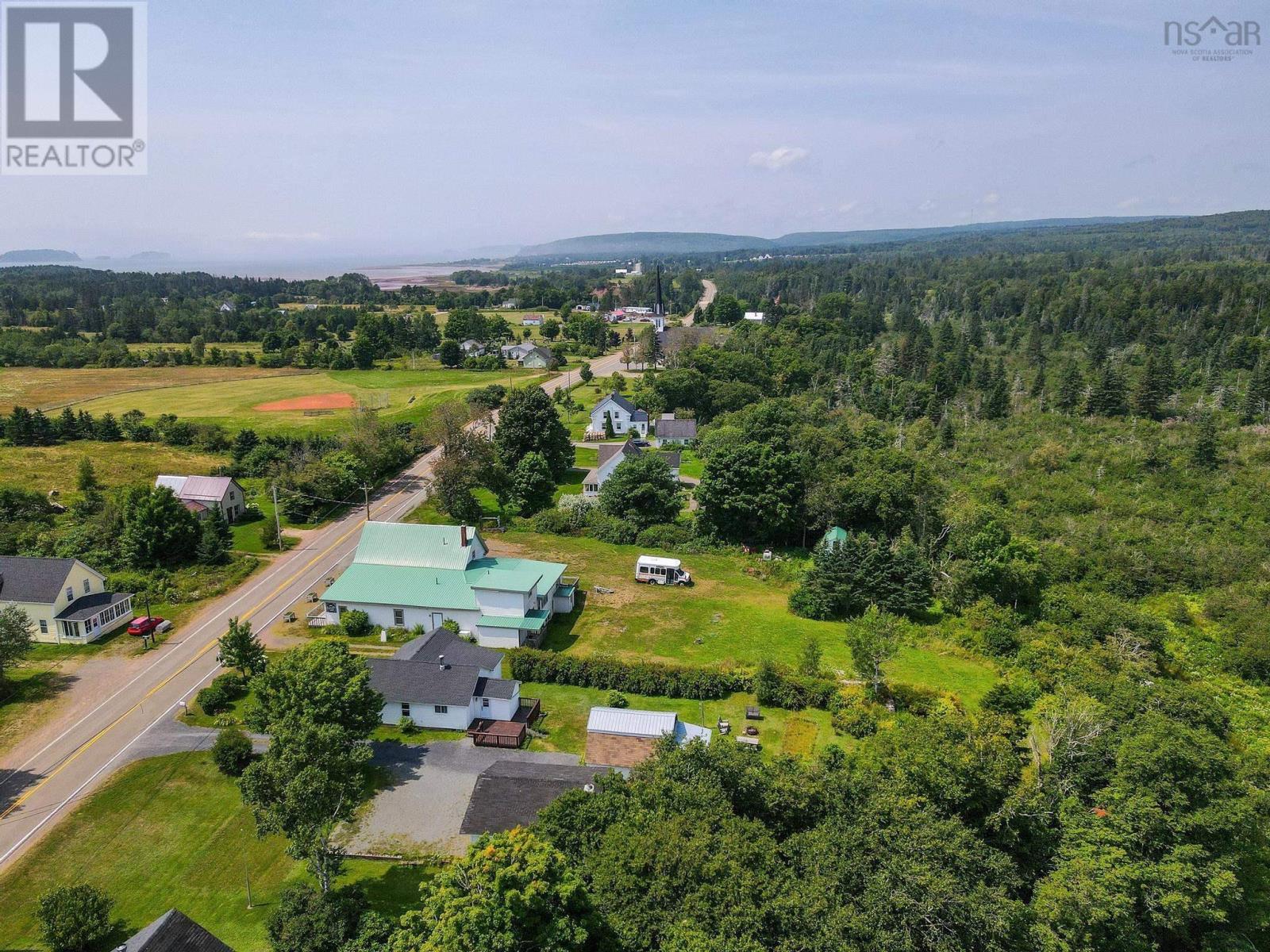 959 2 Highway, Five Islands, Nova Scotia  B0M 1K0 - Photo 39 - 202418538