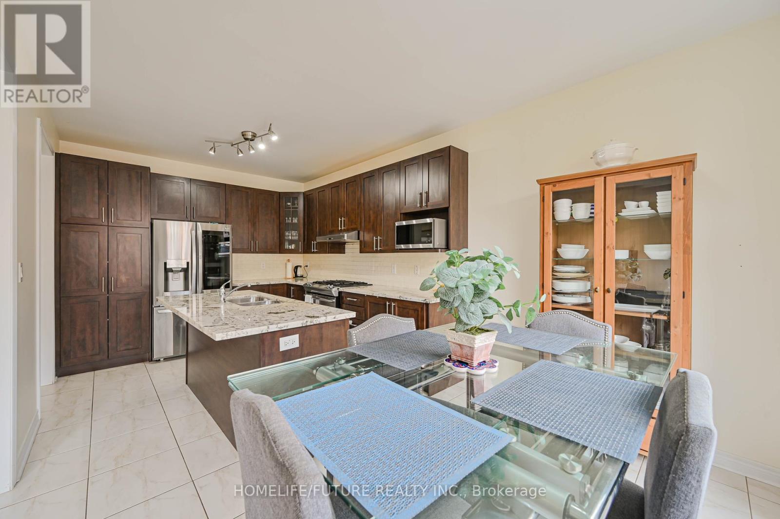 63 Sky Harbour Drive, Brampton (Bram West), Ontario  L6Y 0V1 - Photo 16 - W9244945