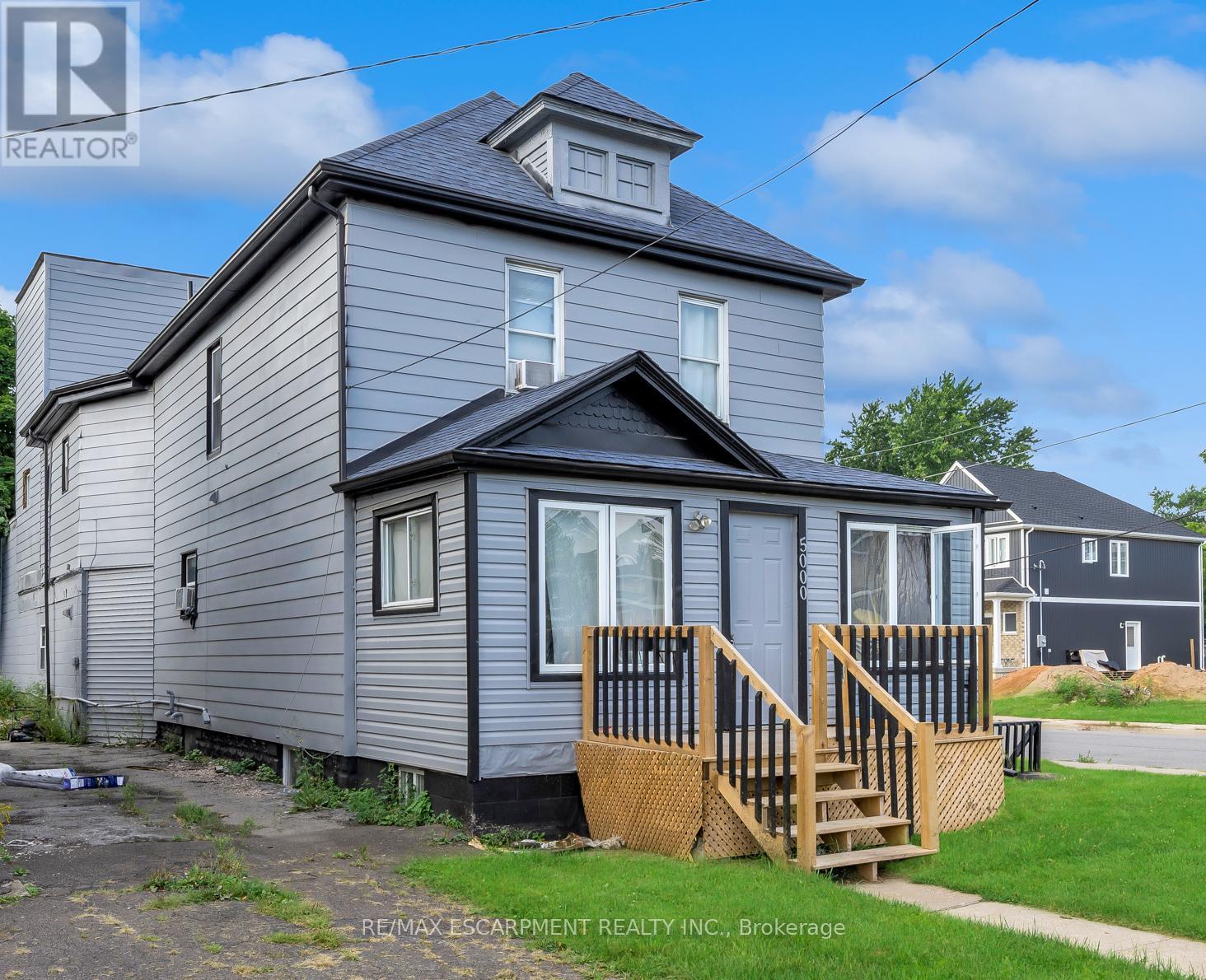 5000 Bridge Street, Niagara Falls, Ontario  L2E 2S5 - Photo 2 - X9245089