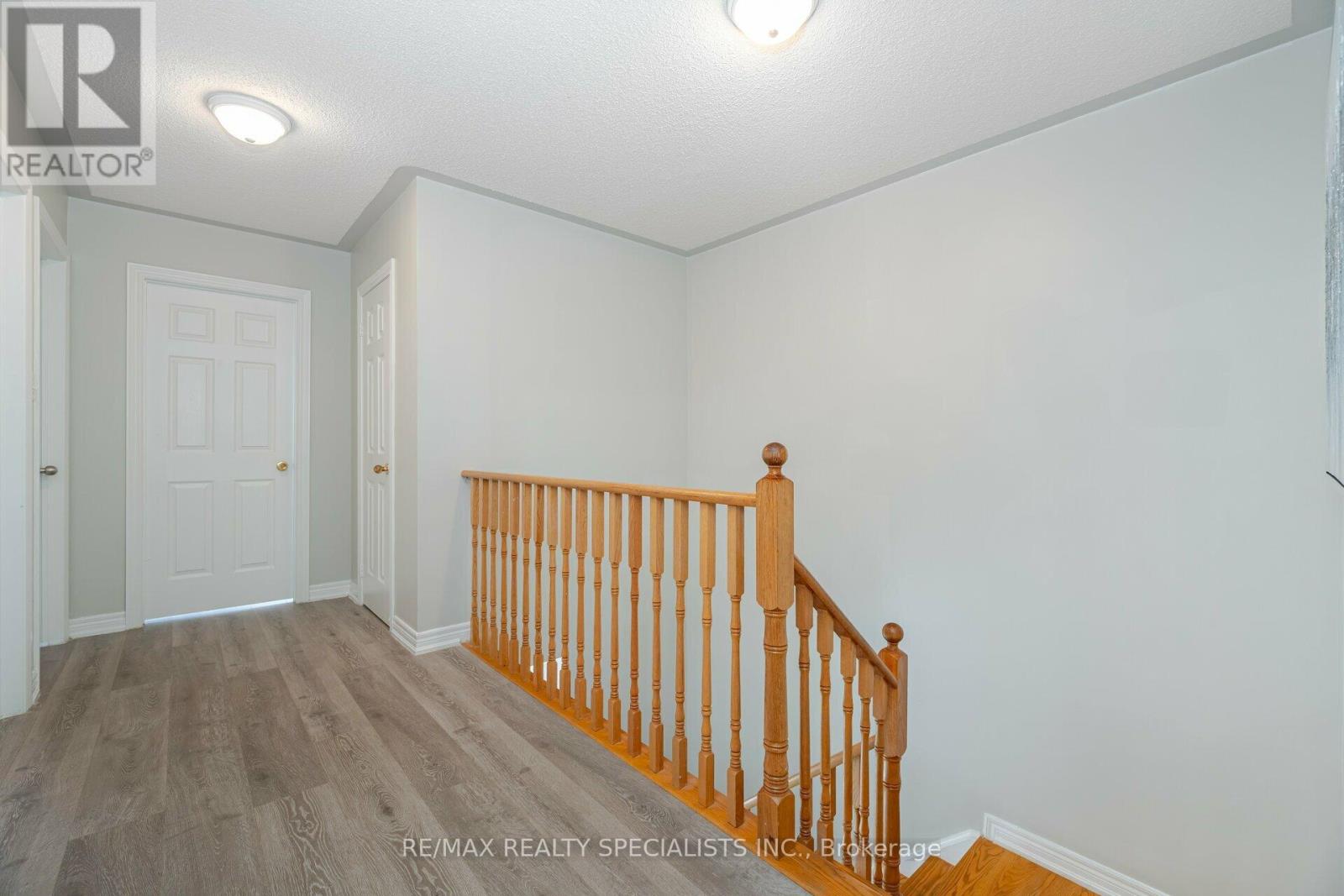 3 Deforest Drive, Brampton (Fletcher's Meadow), Ontario  L7A 2Y3 - Photo 17 - W9244353