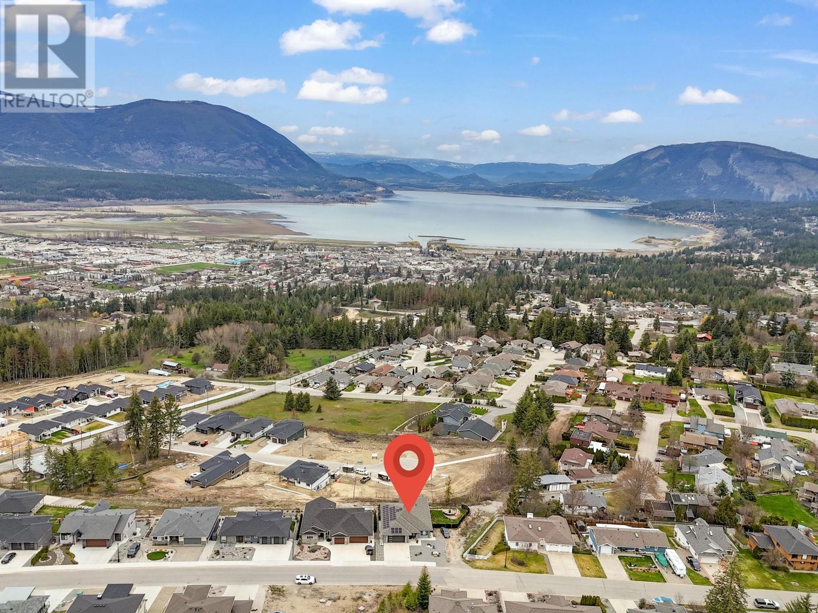 1181 17 Avenue SE Salmon Arm