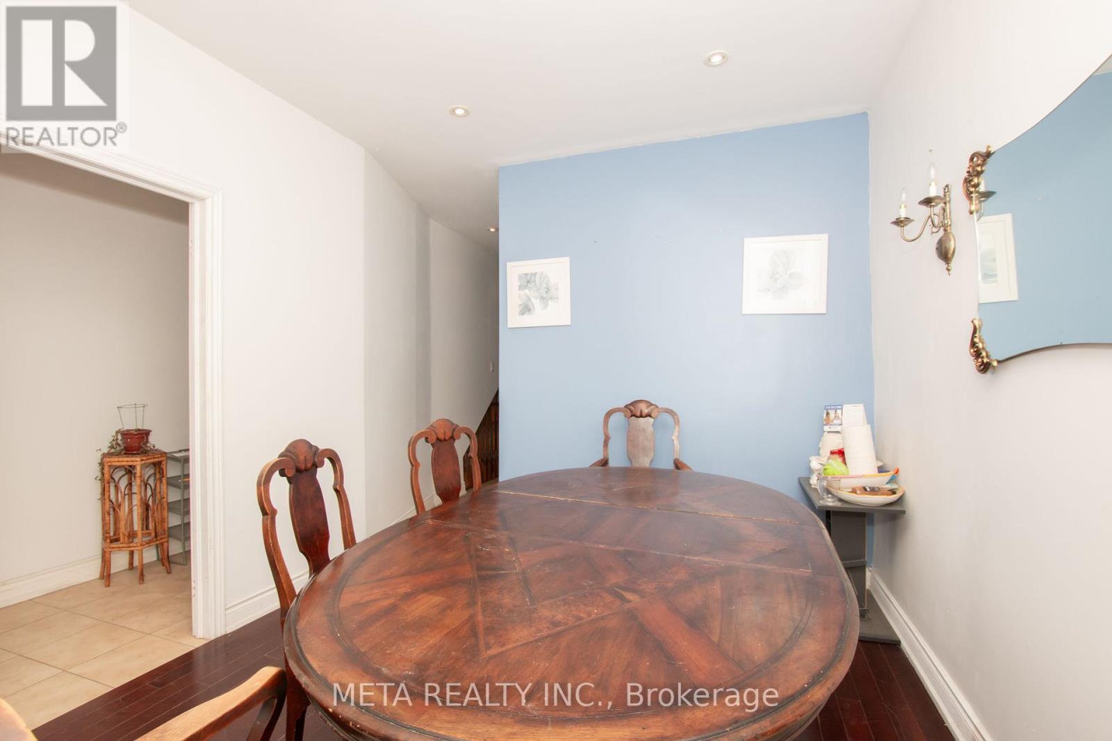 14 Peel Avenue N, Toronto (Little Portugal), Ontario  M6J 1M4 - Photo 4 - C9245583