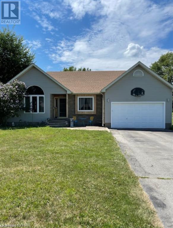 1193 Pettit Road, Fort Erie, Ontario  L2A 5A4 - Photo 1 - 40630757