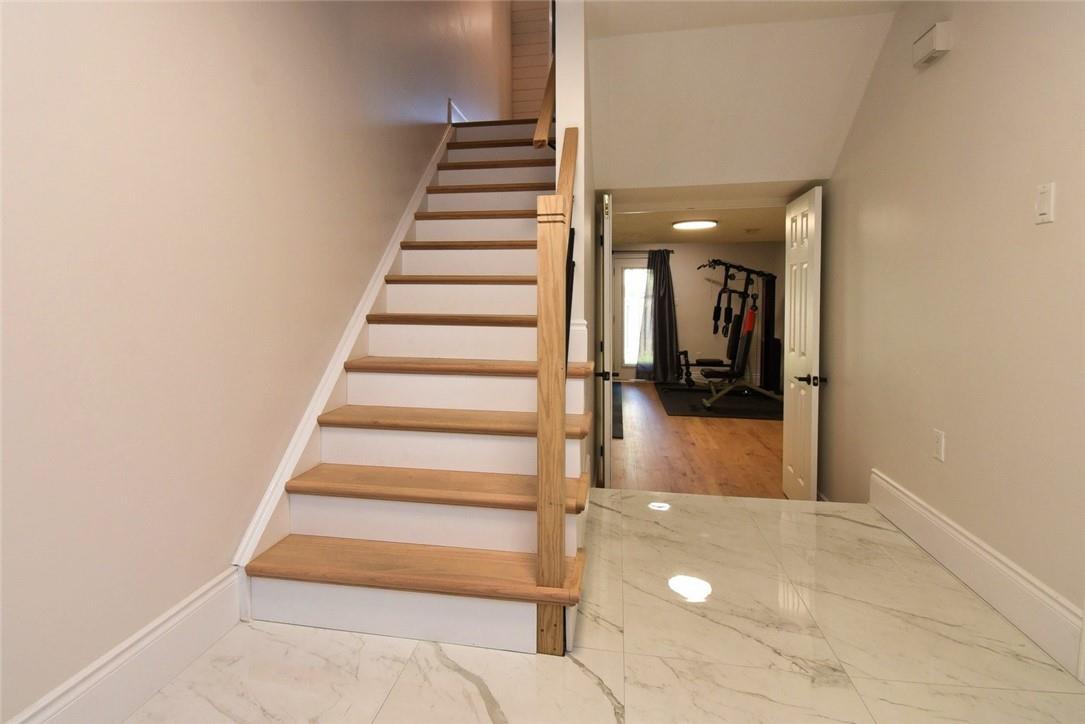 72 Stone Church Road W, Unit #11, Hamilton, Ontario  L9B 2H6 - Photo 4 - H4202246