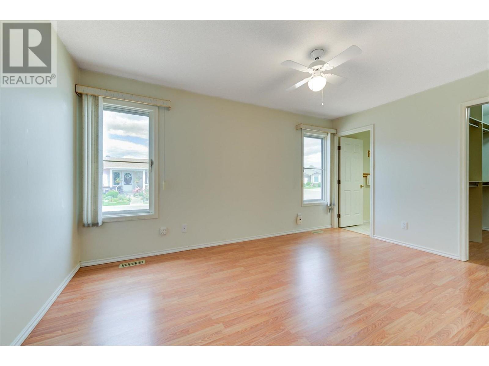 1255 Raymer Avenue Unit# 527 Lot# 527 Kelowna