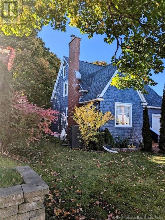 Property at 102 Portledge image 4