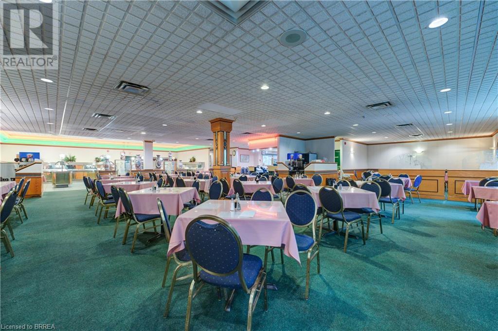 560 West Street, Brantford, Ontario  N3R 6M7 - Photo 8 - 40625304