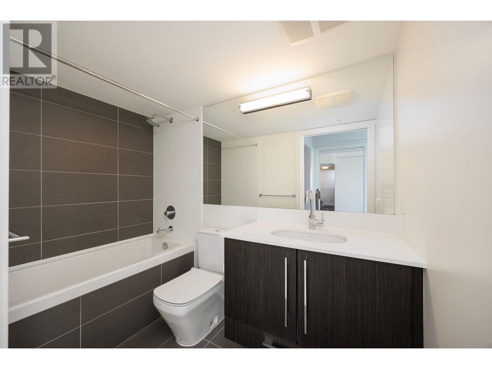 1703 188 Agnes Street, New Westminster, British Columbia  V3L 0H6 - Photo 11 - R2911637