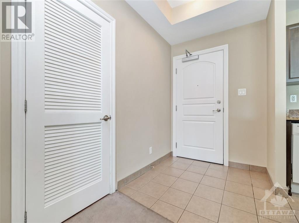 100 Roger Guindon Avenue Unit#403, Ottawa, Ontario  K1G 3Z7 - Photo 4 - 1406345