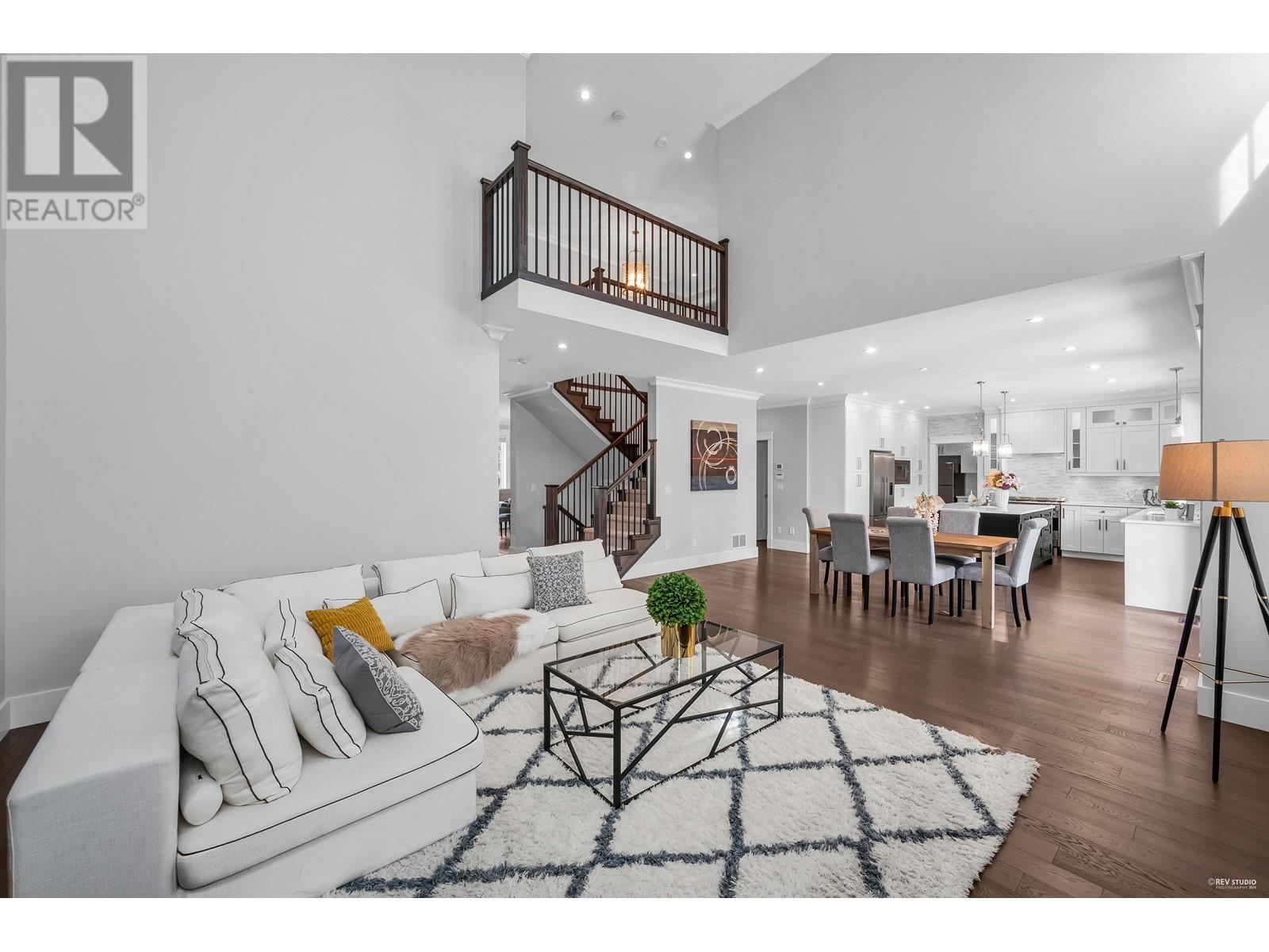 606 Chapman Avenue, Coquitlam, British Columbia  V3J 4A3 - Photo 5 - R2913077