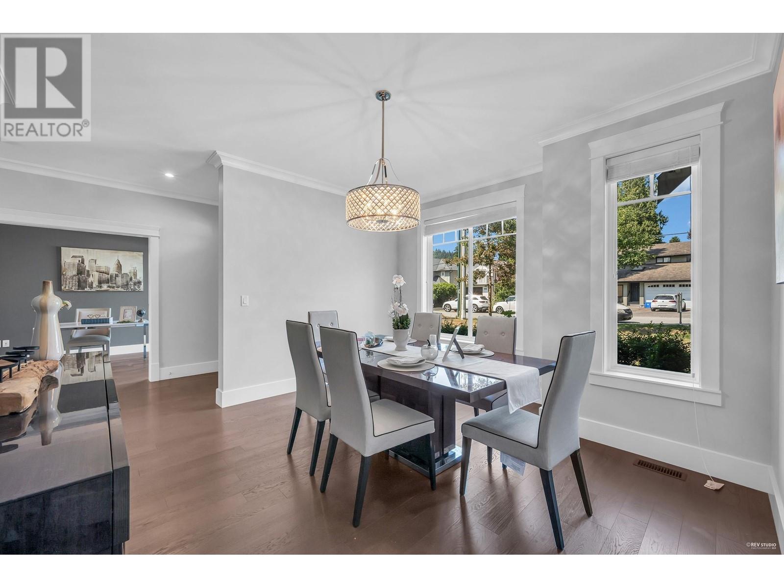 606 Chapman Avenue, Coquitlam, British Columbia  V3J 4A3 - Photo 10 - R2913077