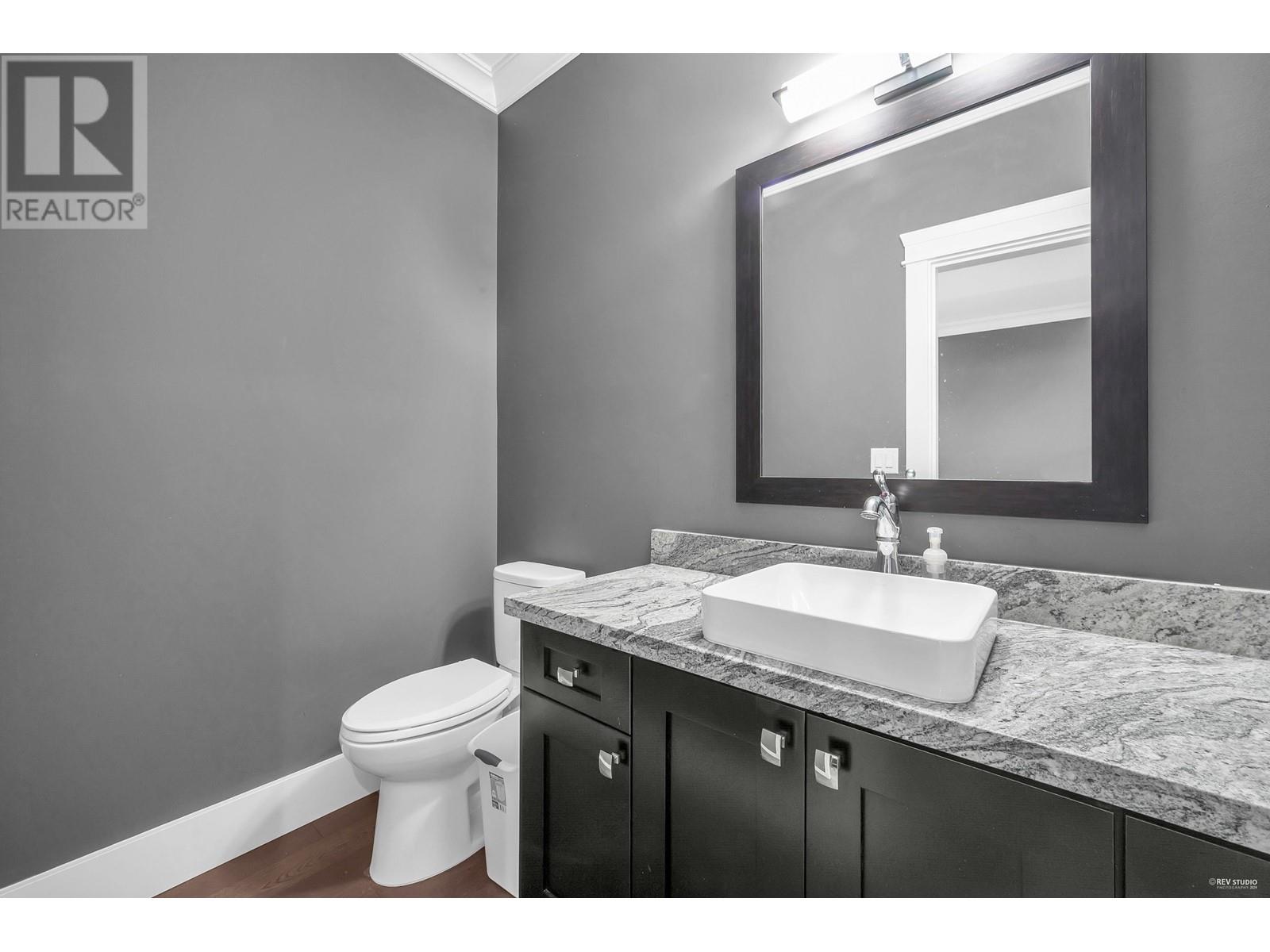 606 Chapman Avenue, Coquitlam, British Columbia  V3J 4A3 - Photo 32 - R2913077