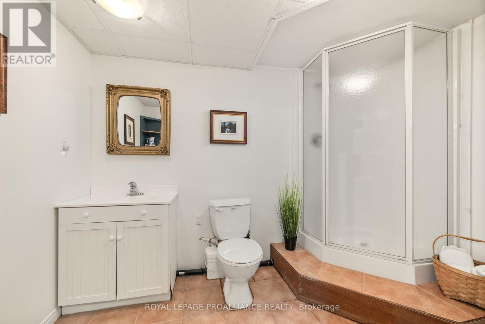 32 Pierce Road, Prince Edward County, Ontario  K0K 1G0 - Photo 35 - X9246230