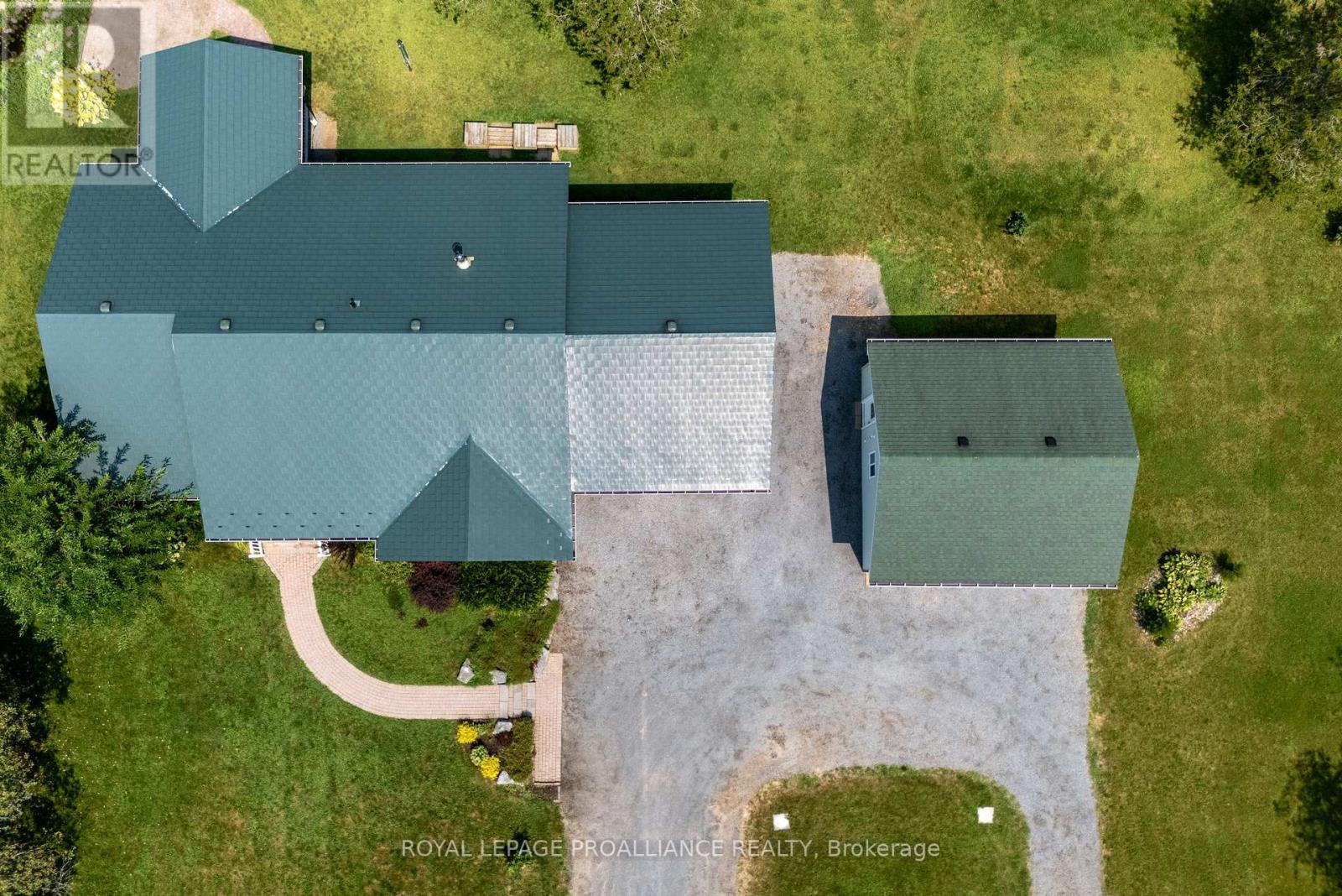 32 Pierce Road, Prince Edward County, Ontario  K0K 1G0 - Photo 40 - X9246230