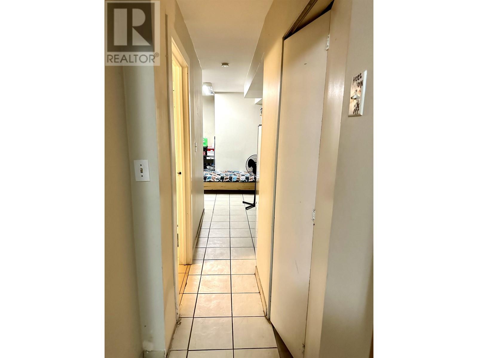 6915 Beatrice Street, Vancouver, British Columbia  V5P 3R6 - Photo 13 - R2913525
