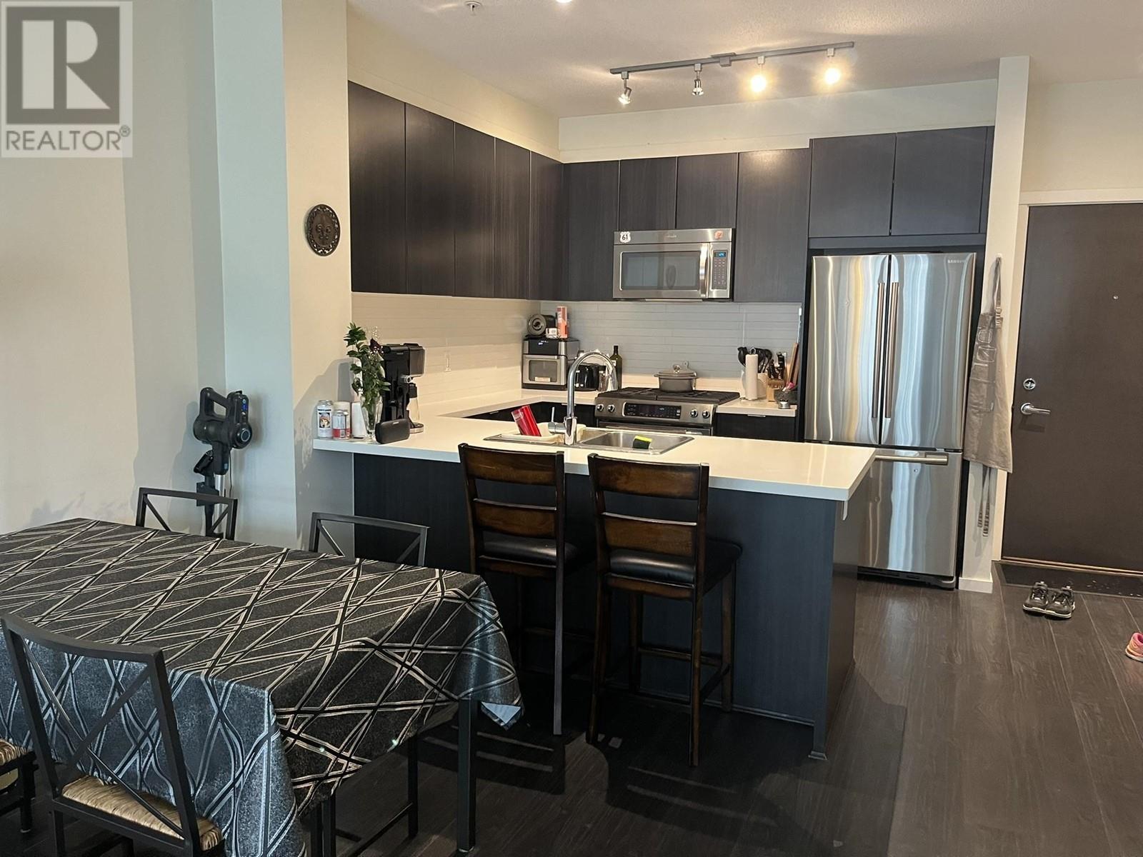 309 1135 Windsor Mews, Coquitlam, British Columbia  V3B 0L2 - Photo 9 - R2910916