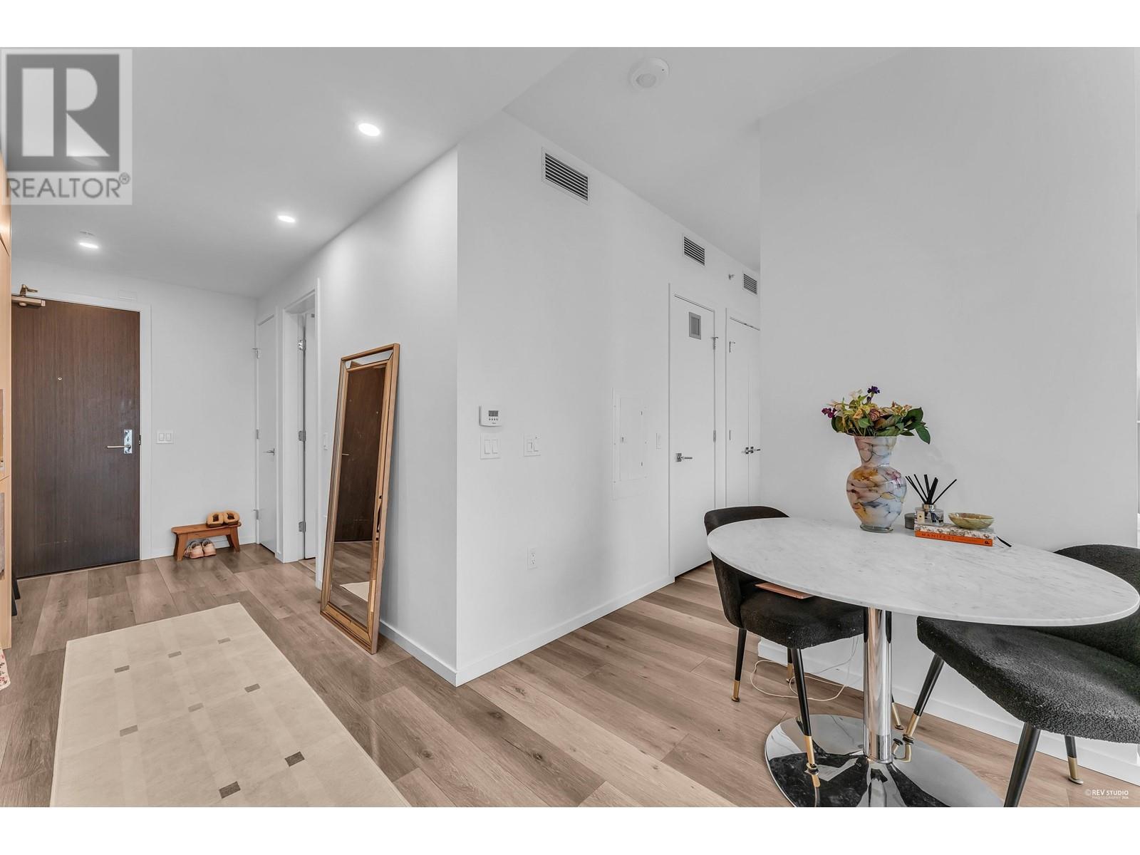 1602 1888 Gilmore Avenue, Burnaby, British Columbia  V5C 0L2 - Photo 8 - R2913308