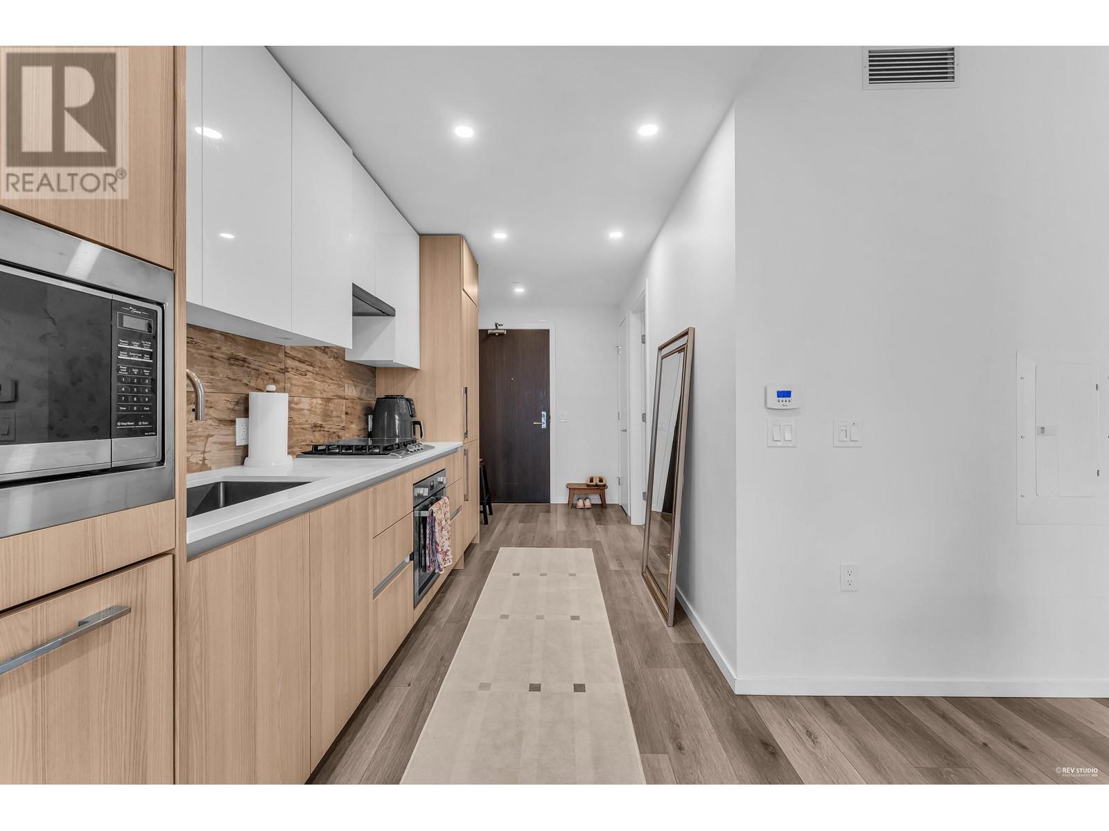 1602 1888 Gilmore Avenue, Burnaby, British Columbia  V5C 0L2 - Photo 10 - R2913308