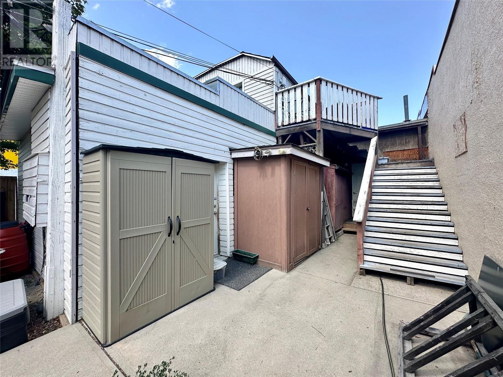 623 7th Avenue, Keremeos, British Columbia  V0X 1N0 - Photo 6 - 10321273