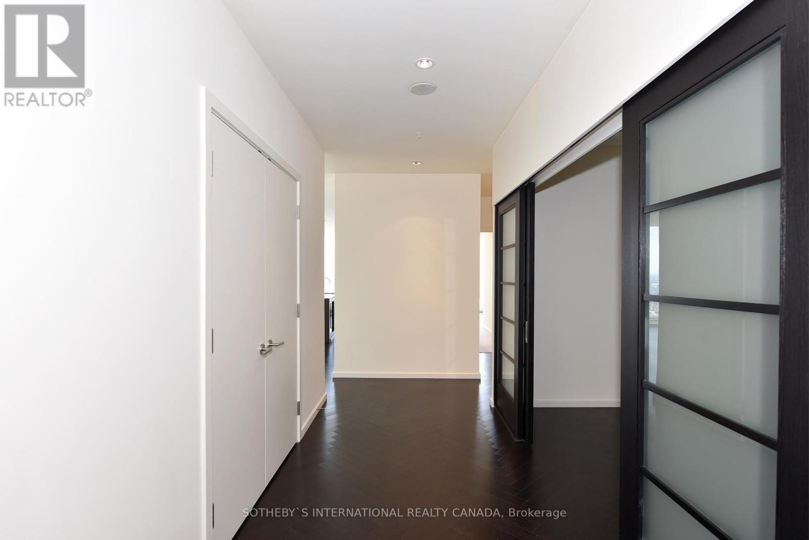 5303 - 180 University Avenue, Toronto (Bay Street Corridor), Ontario  M5H 0A2 - Photo 3 - C9246177