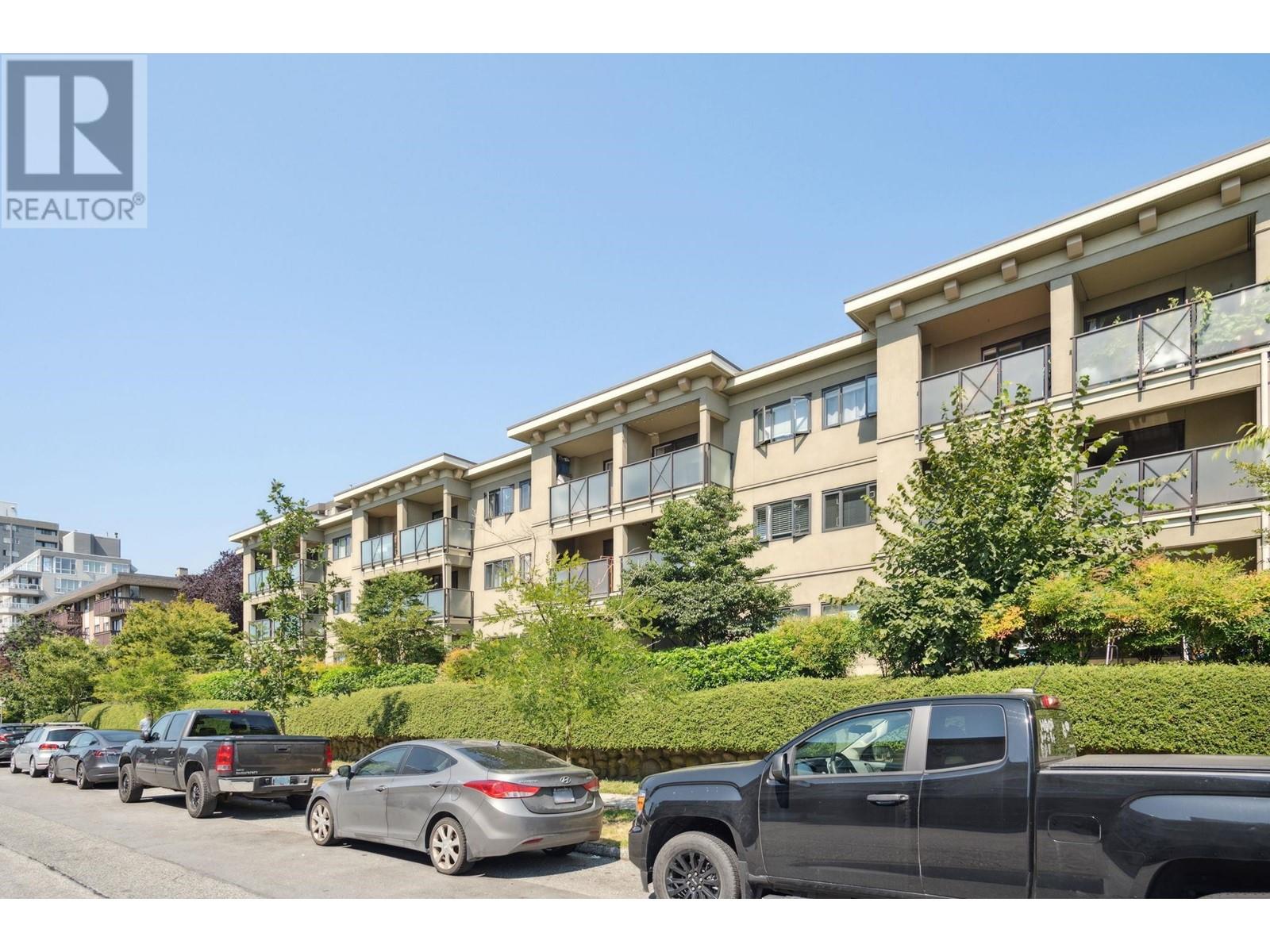 201 140 E 4TH STREET, north vancouver, British Columbia V7L4R1