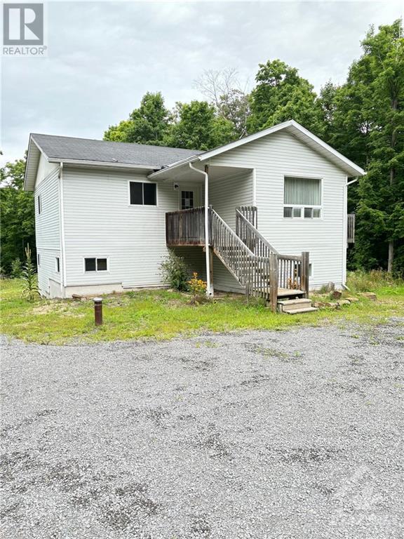 2797 Bellamy Road, White Lake, Ontario  K0A 3L0 - Photo 1 - 1406065