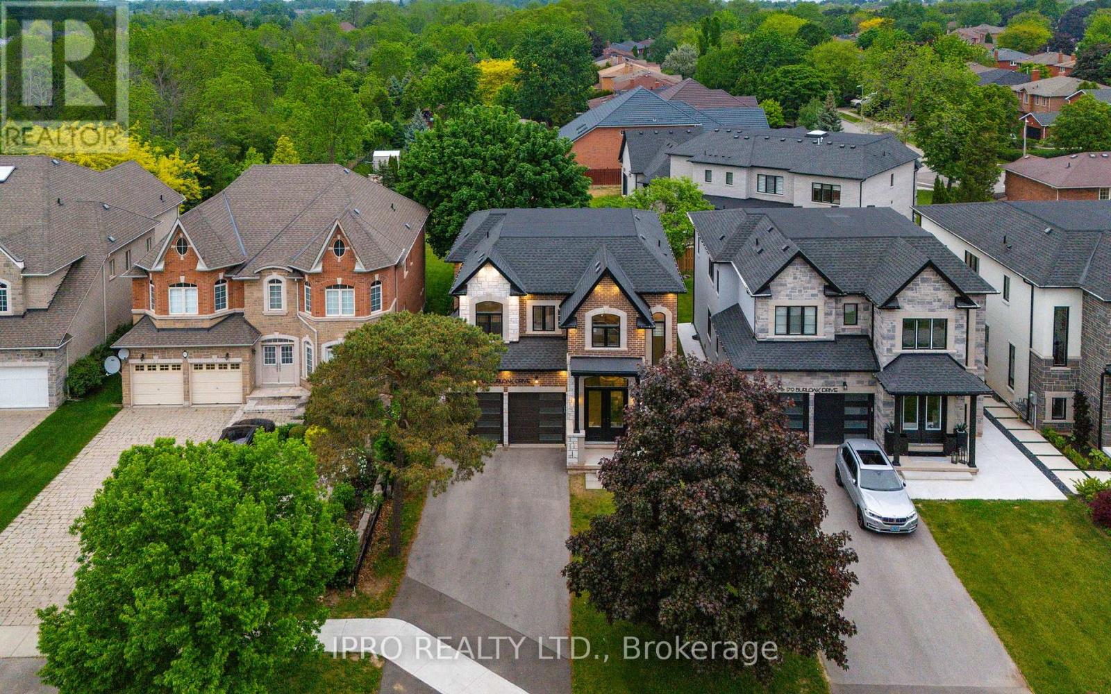 185 Burloak Drive, Oakville (Bronte West), Ontario  L7L 4W4 - Photo 4 - W9246706