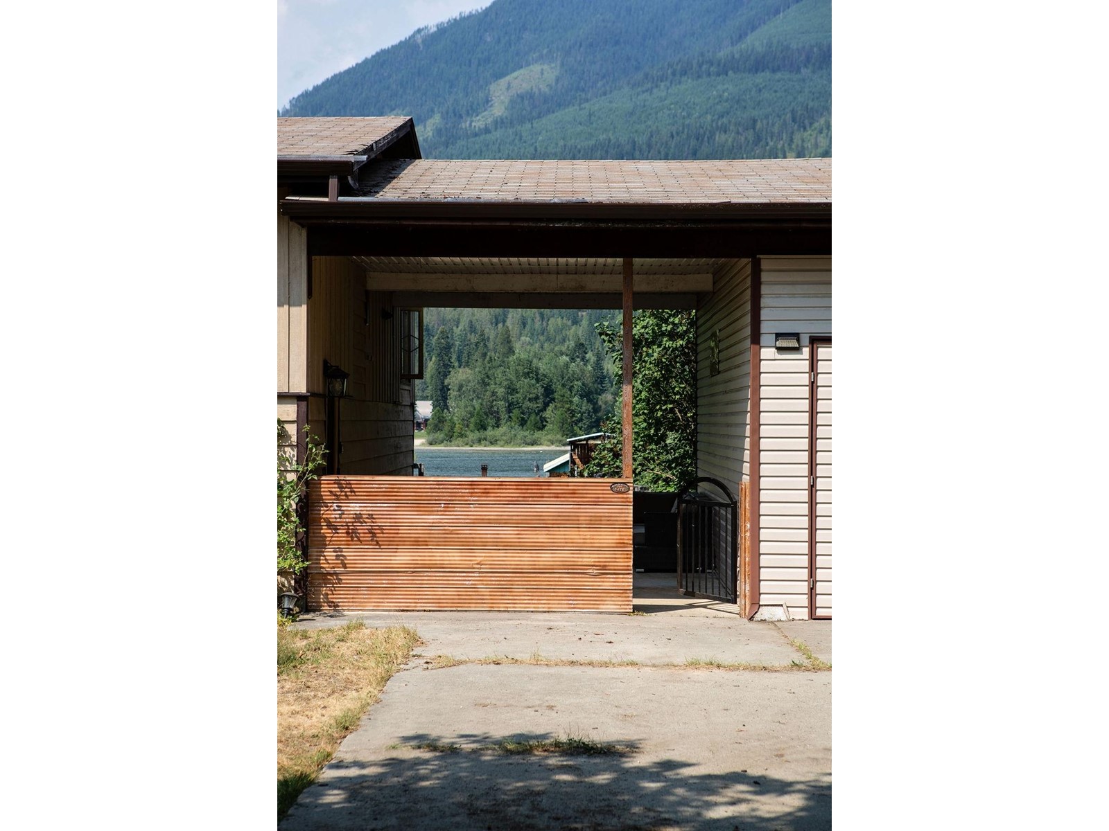 6171 Rowley Road, Harrop, British Columbia  V1L 6P7 - Photo 61 - 2478939