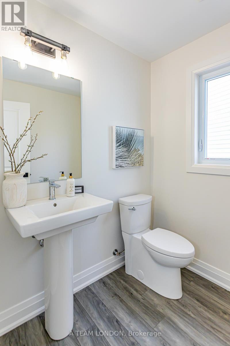 93 The Promenade, Central Elgin, Ontario  N5L 1C5 - Photo 14 - X9247107