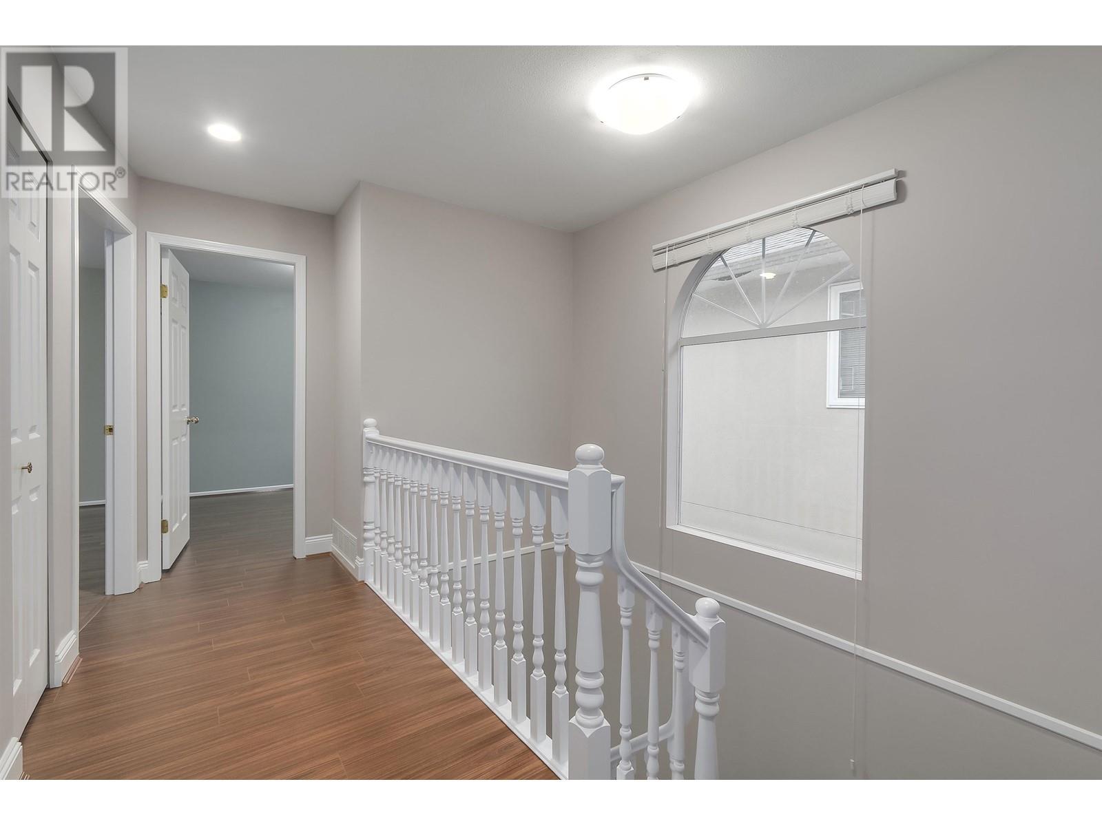 Listing Picture 15 of 20 : 3531 GEORGIA STREET, Richmond / 烈治文 - 魯藝地產 Yvonne Lu Group - MLS Medallion Club Member