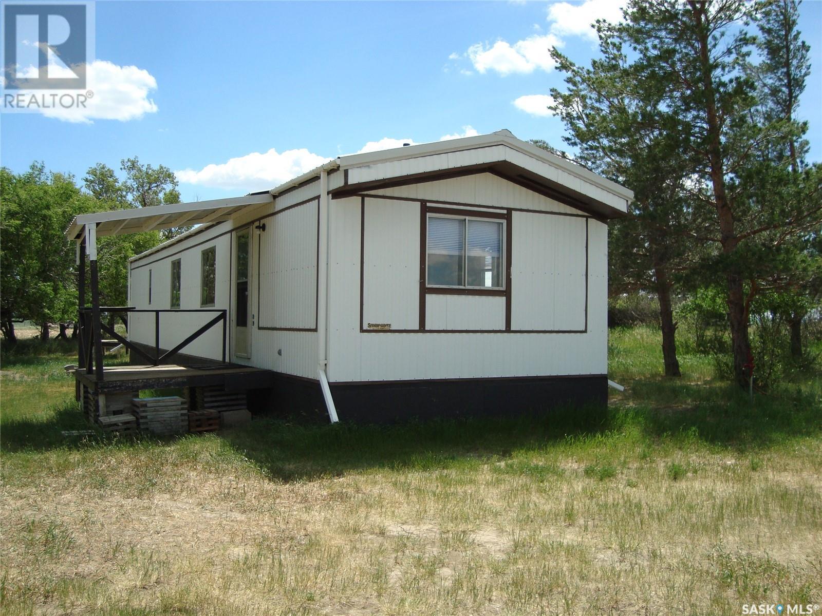 107 2nd AVENUE S, Climax, Saskatchewan