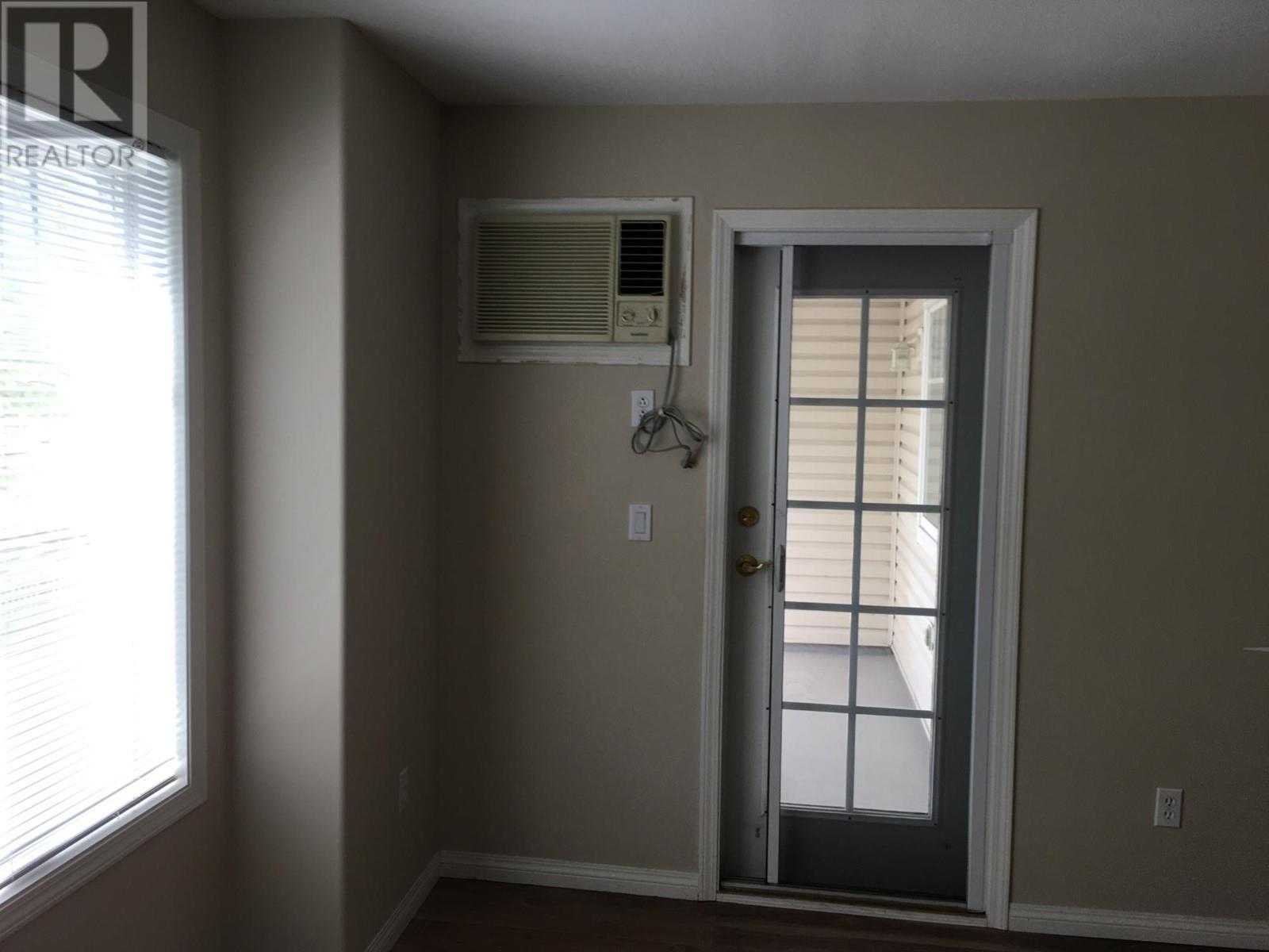 309-120 Vernon Ave, Kamloops, British Columbia  V2B 1L6 - Photo 22 - 180283